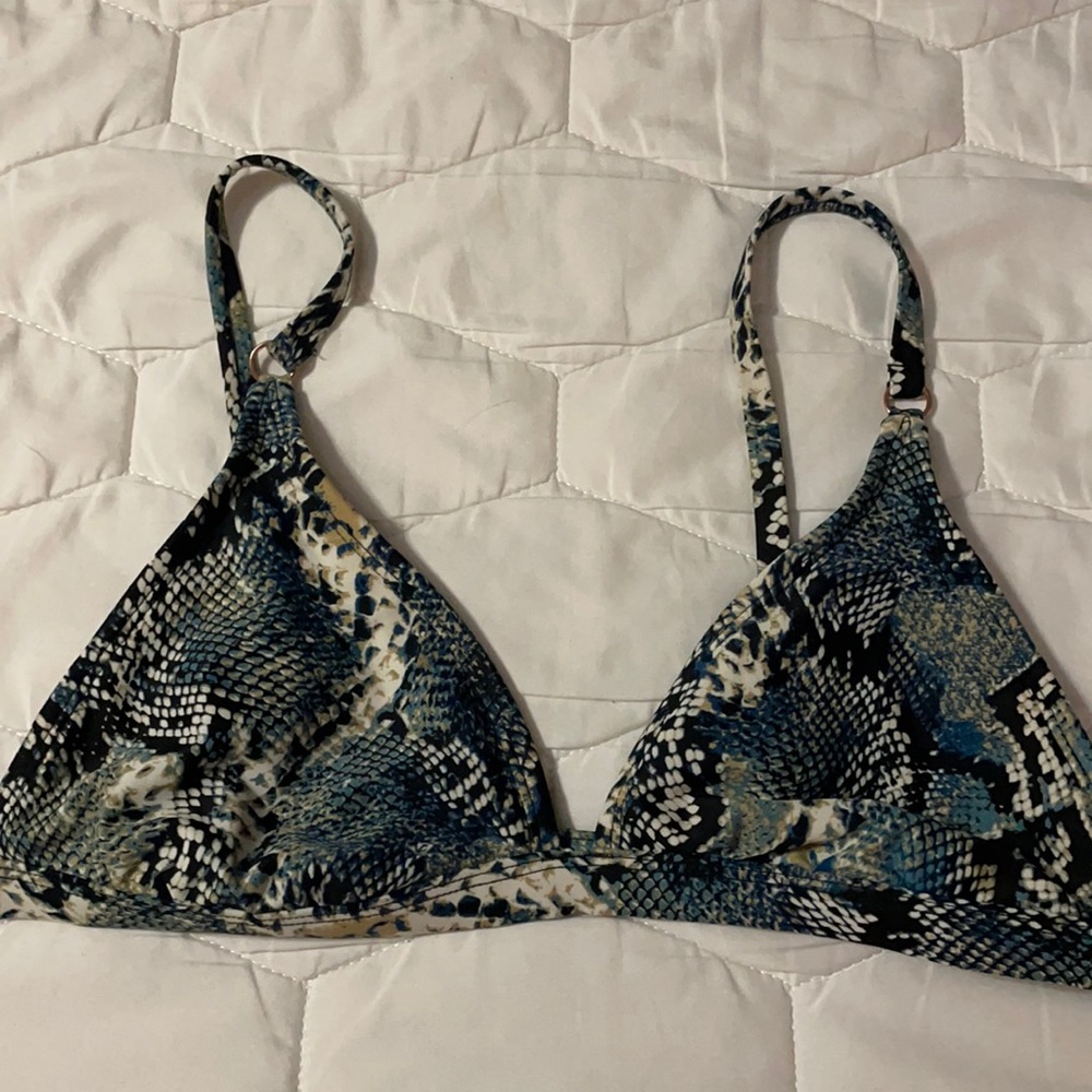 Shade & Shore bikini top, large